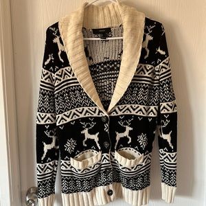 reindeer cardigan forever 21 size small